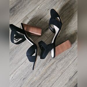 Steve Madden Black and Brown Chunky Heels